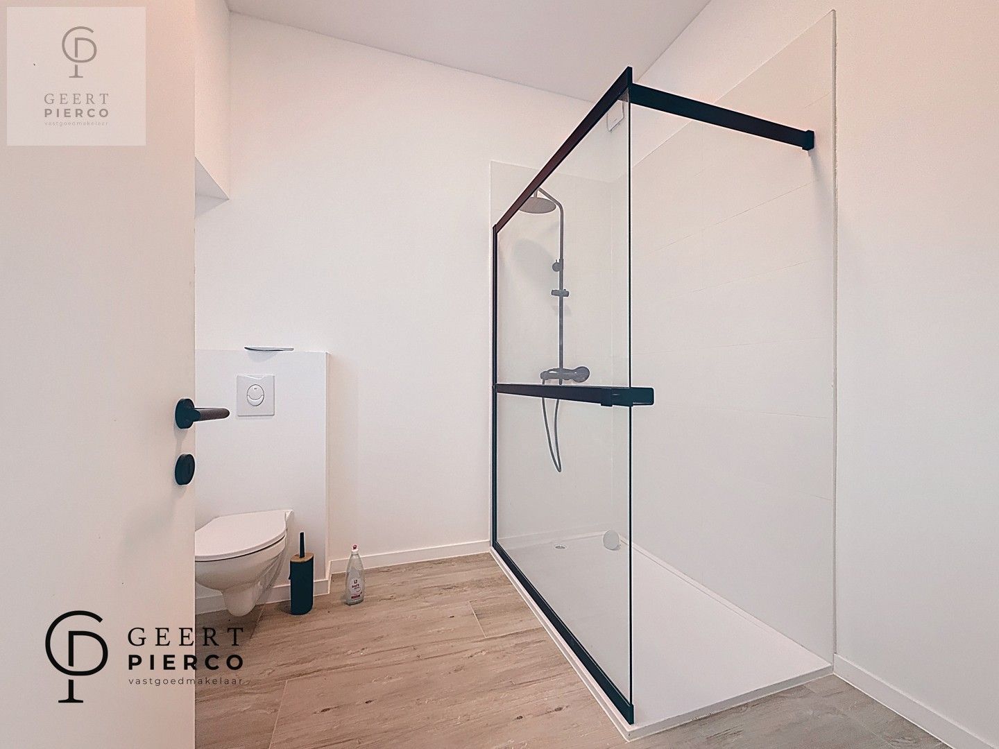 Ruim pand te Attenhoven foto 8