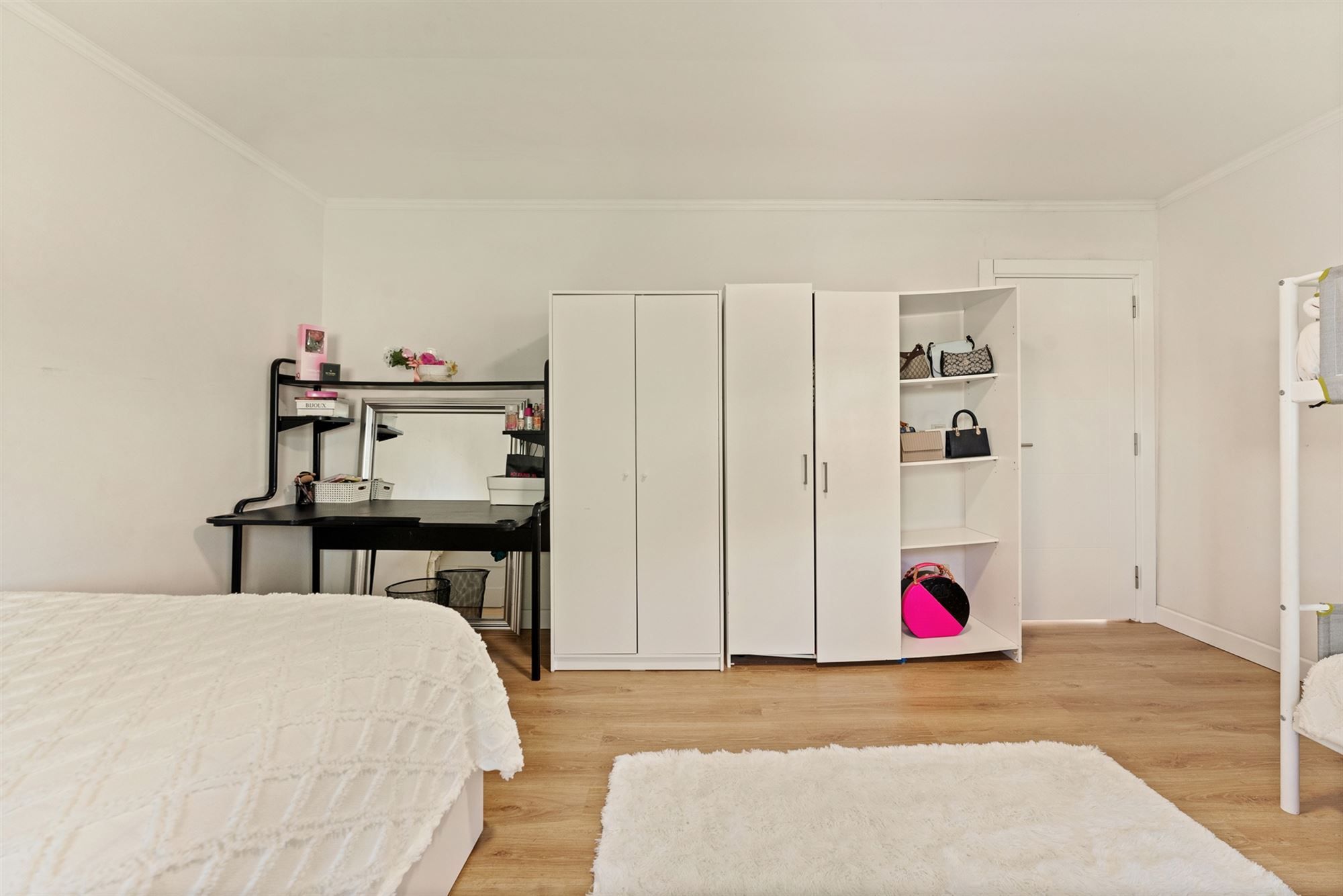 KNAPPE WONING (198M²) MET 3 SLAAPKAMERS + RUIME ZOLDER TE BEVERLO foto 17