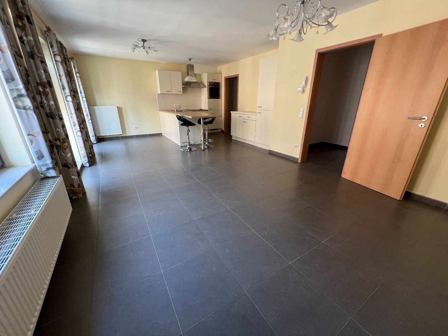 Modern, ruim appartement met 2 ruime slaapkamers in centrum Tienen foto 2