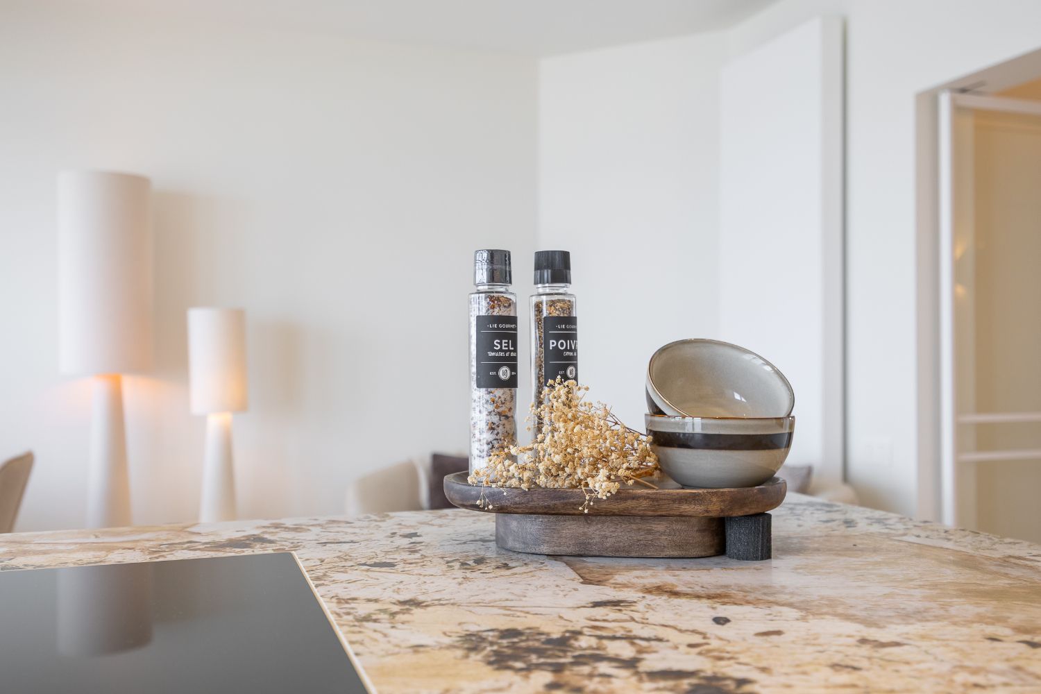 Luxueus 2 slaapkamer-appartement met frontaal zeezicht! foto 8