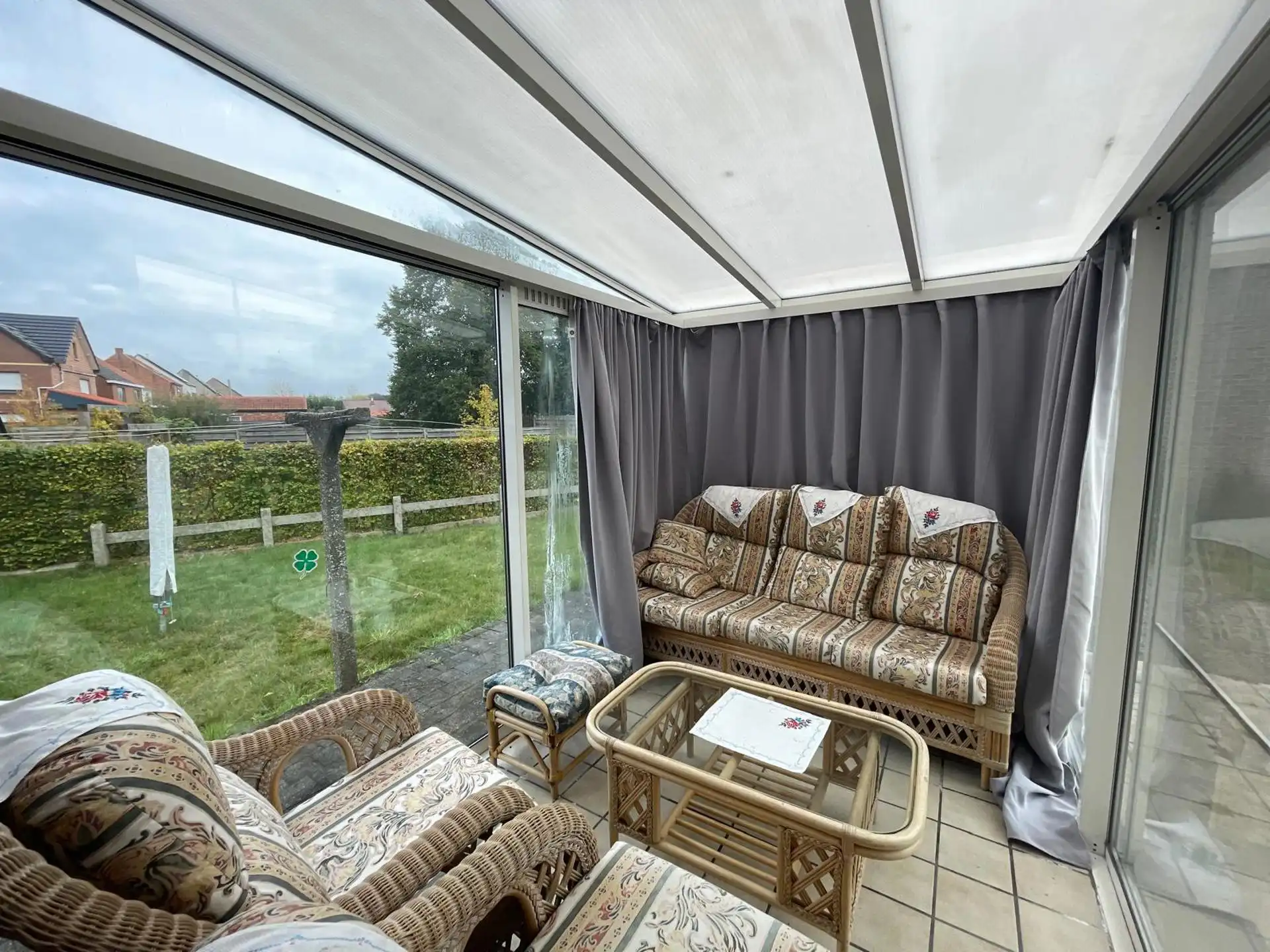 Te renoveren woning met 3 slaapkamers foto 9