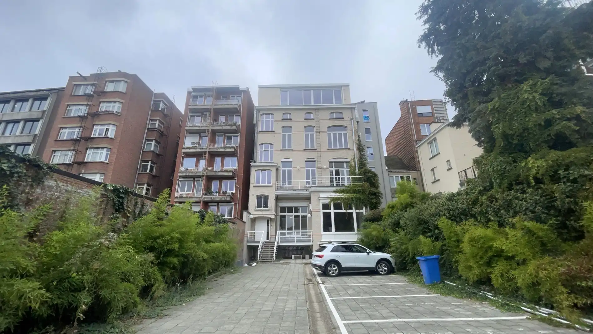 Exclusief kantoorgebouw te huur dichtbij de Leien in Antwerpen foto 27