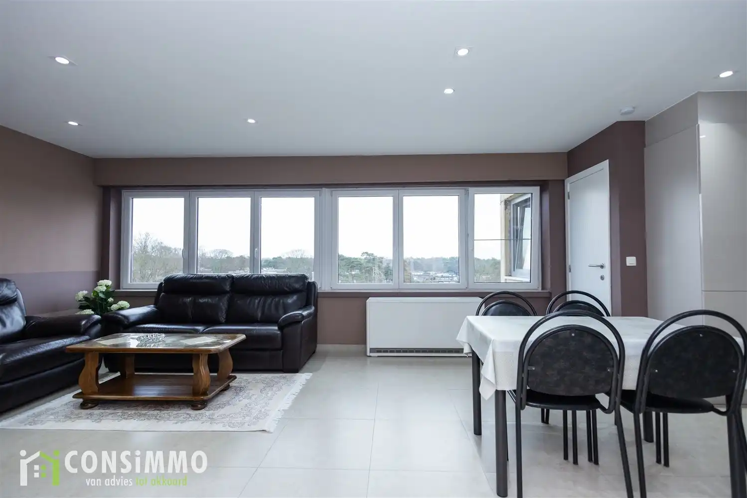 Instapklaar appartement met 3 slaapkamers en overdekt terras in Genk foto 10