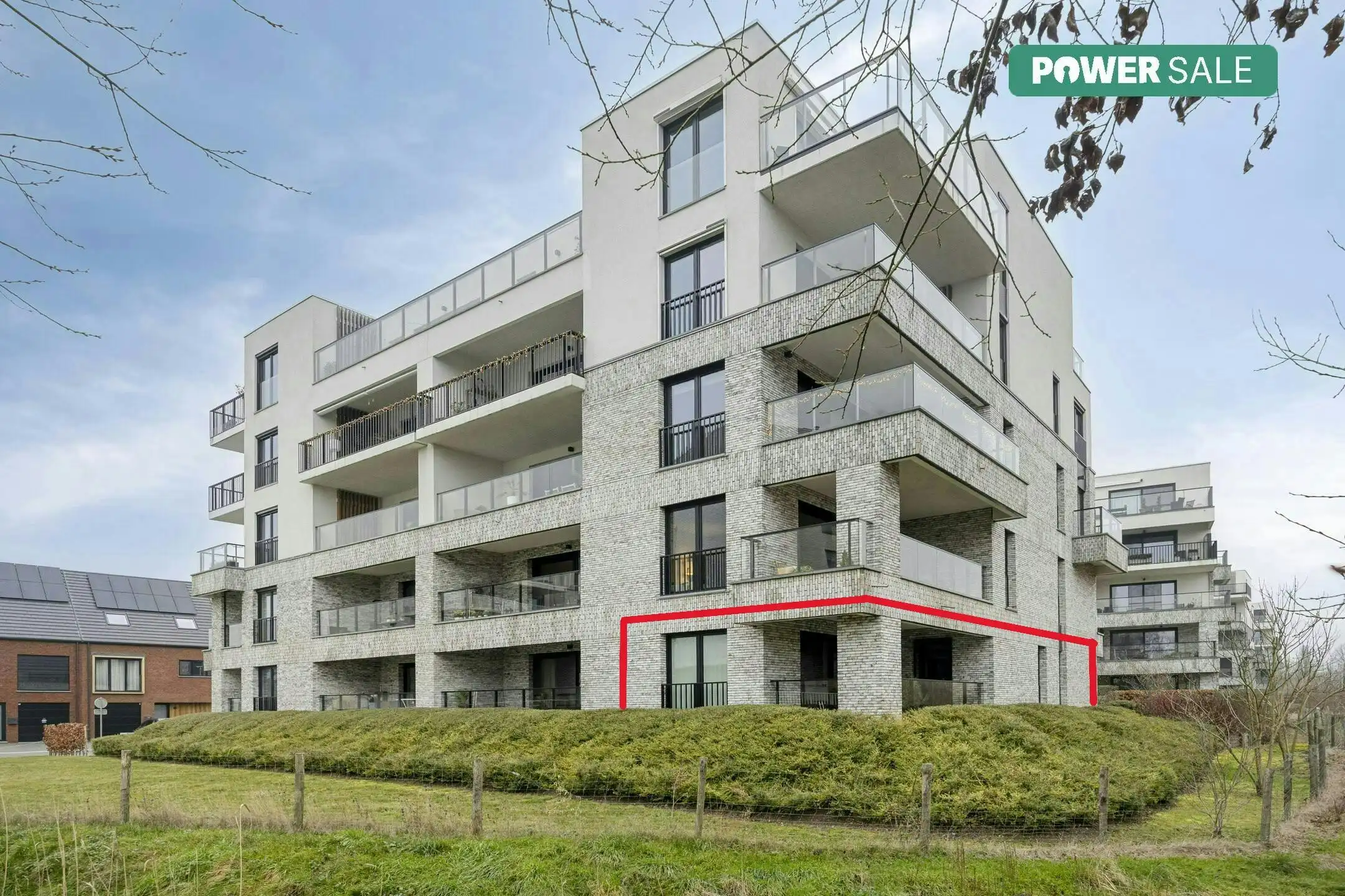 Rustig gelegen gelijkvloers appartement met terras in Boom foto {{pictureIndex}}