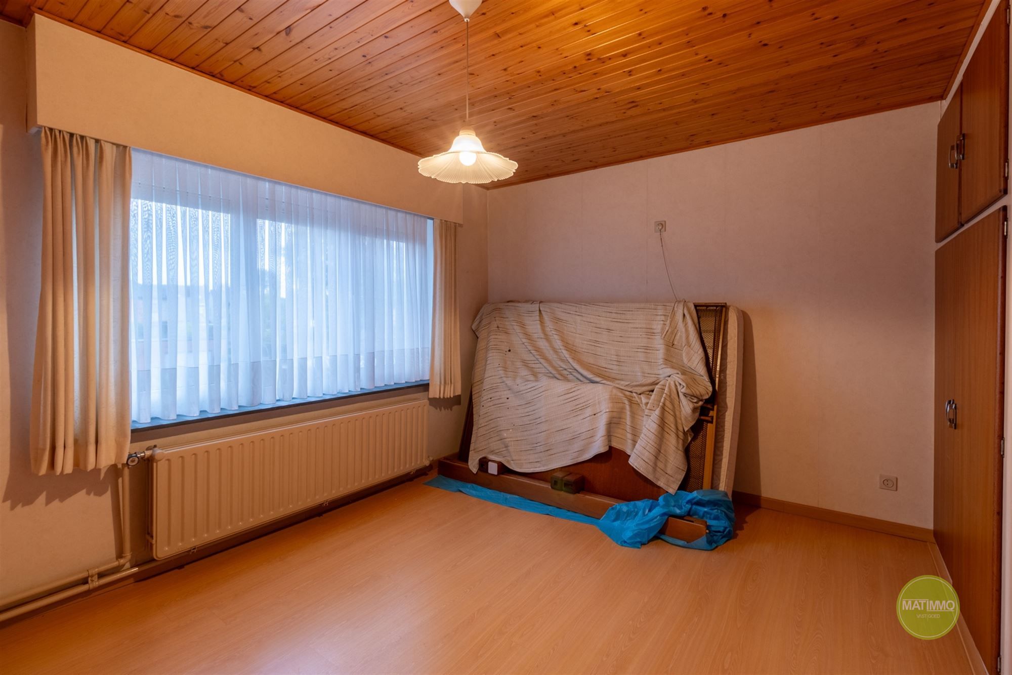 Ruime woning met 3 slaapkamers te Mol-Achterbos.  foto 14