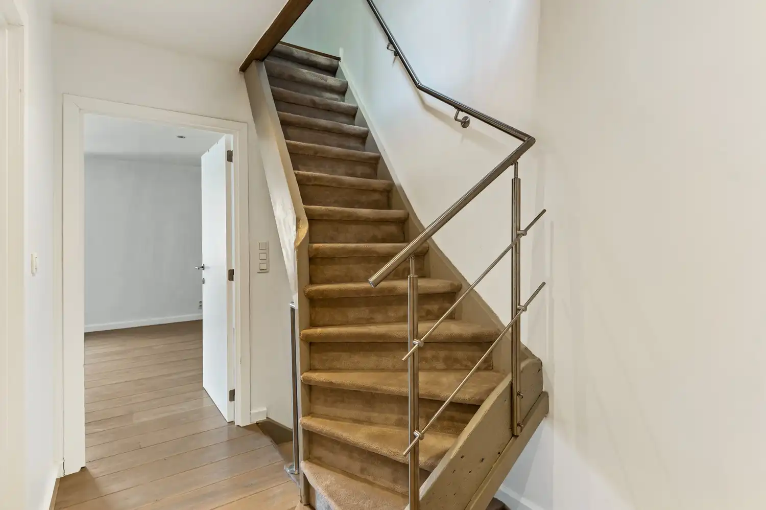 Mooi gerenoveerde woning op Toplocatie nabij centrum Lier foto 13