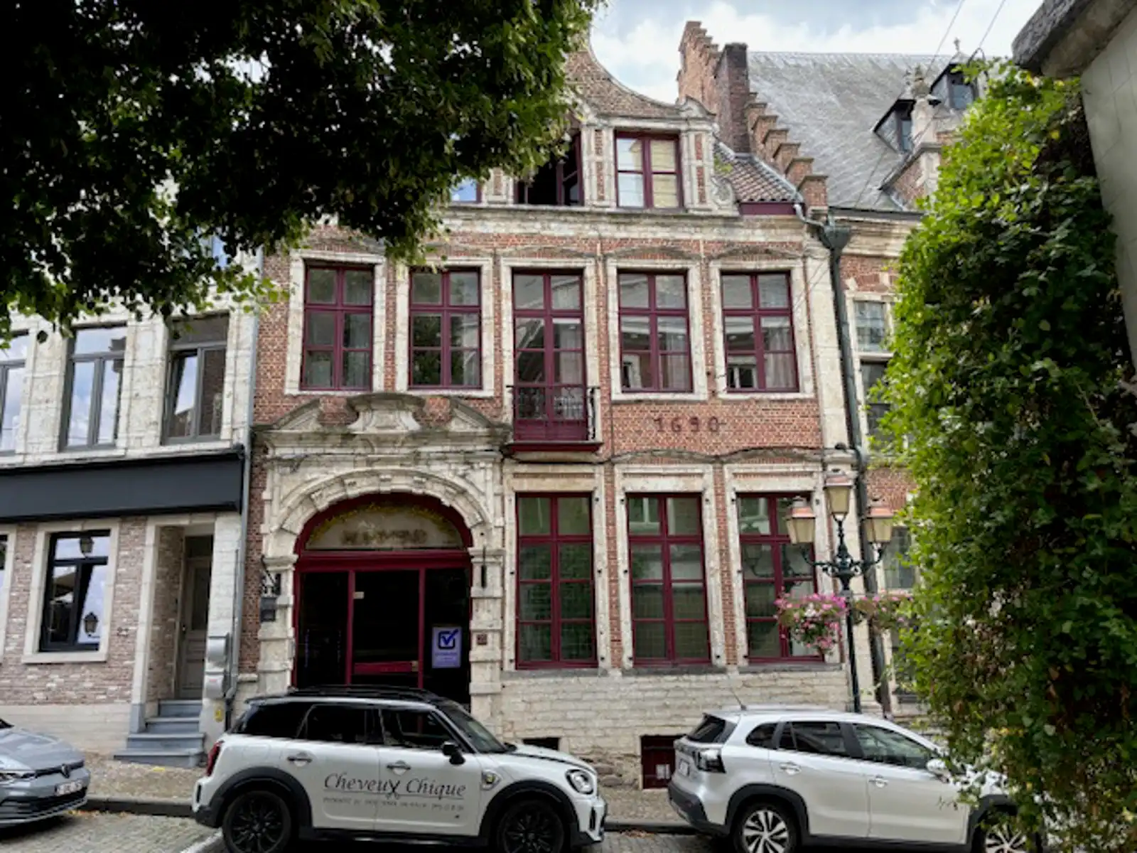 Opbrengsteigendom in hartje Tienen foto 3