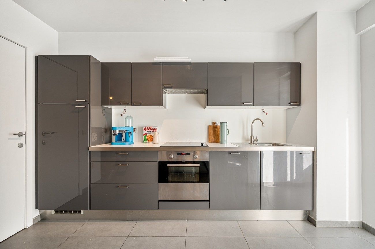 Instapklaar 2-slaapkamer appartement op toplocatie foto 13