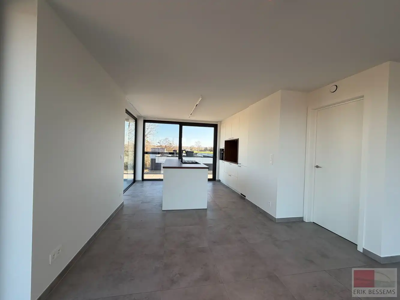 Modern nieuwbouwpenthouse van 130 m² met 2 slaapkamers foto 12