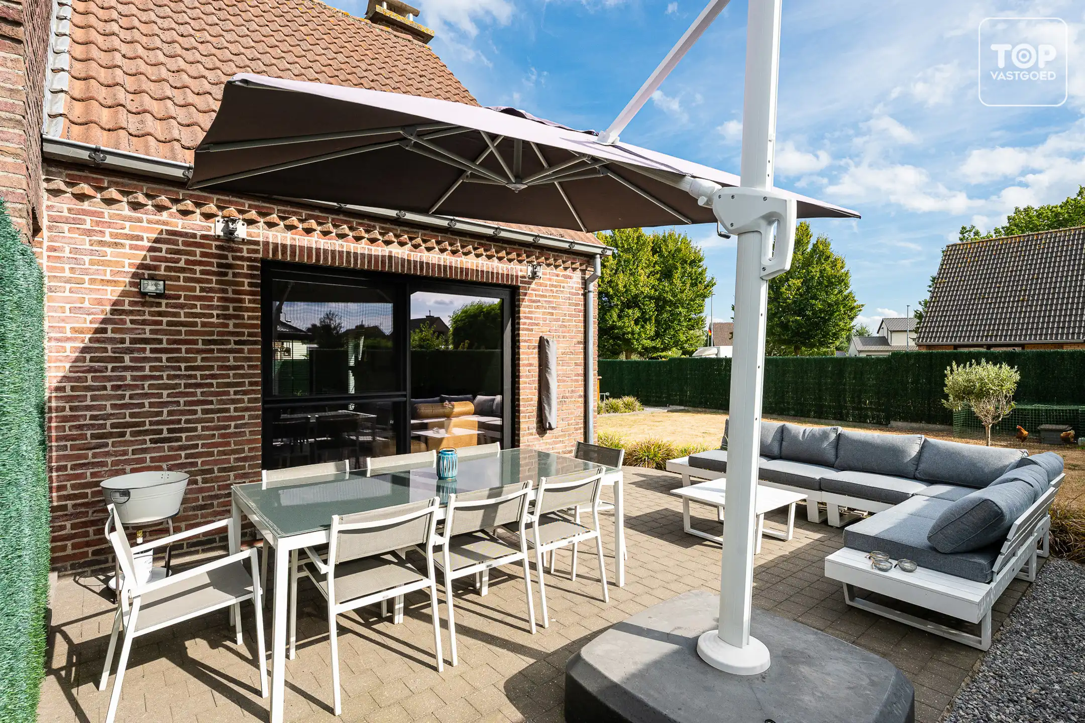 Alleenstaande woning met 4 slaapkamers en zwembad foto 24