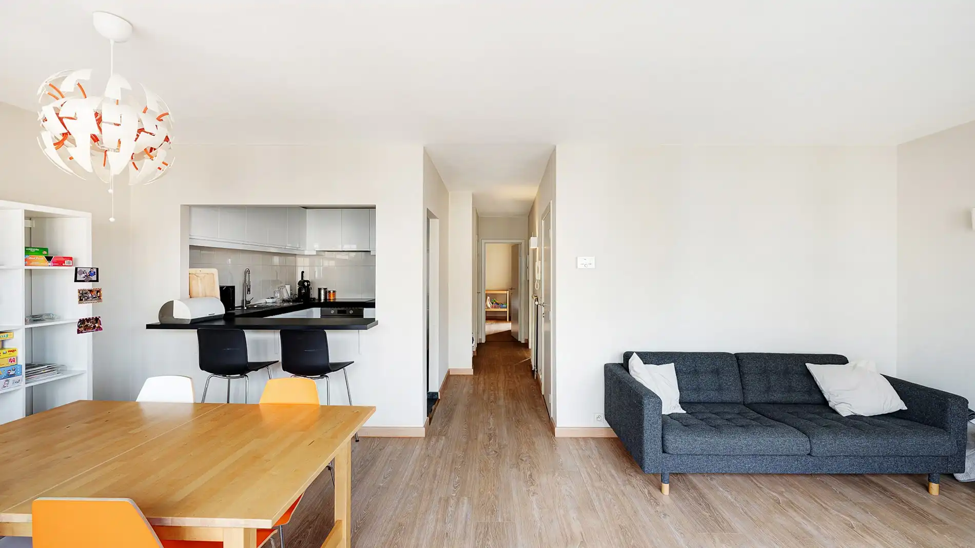 Appartement te koop met 2 slpks. foto 6