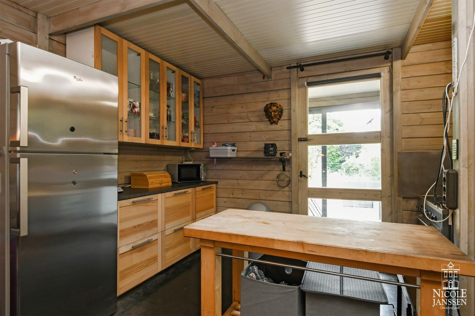 Handelspand met zorgwoning op commerciële A-locatie! foto 11