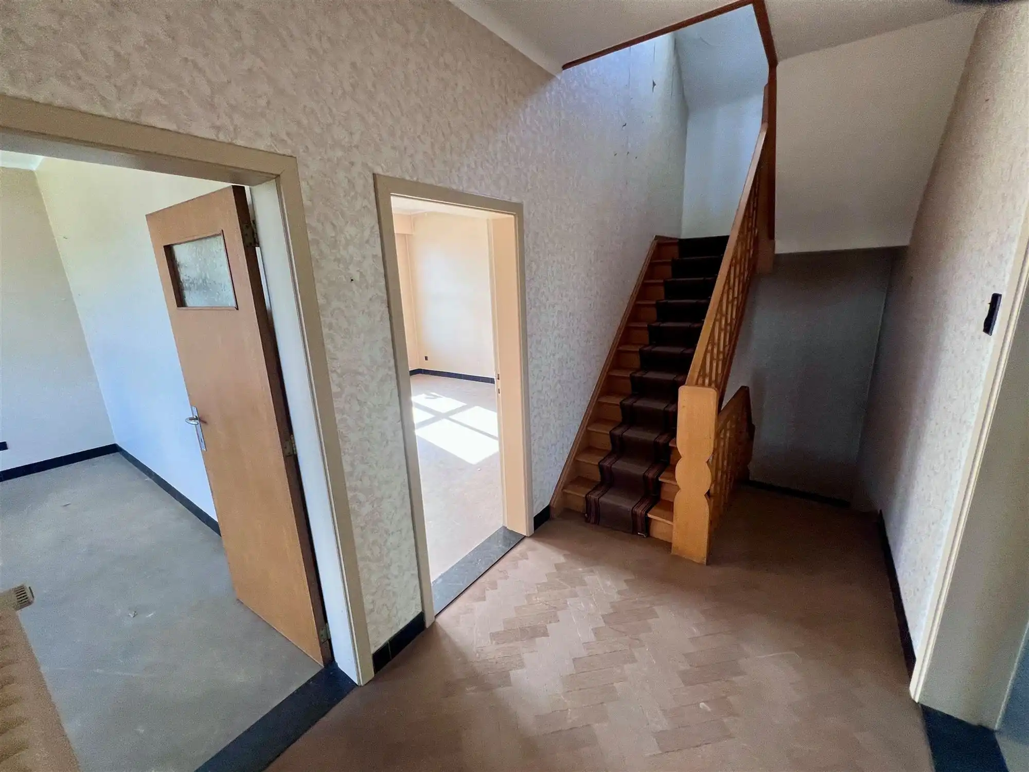 Karaktervolle woning op 907 m² en renovatiepotentieel foto 16