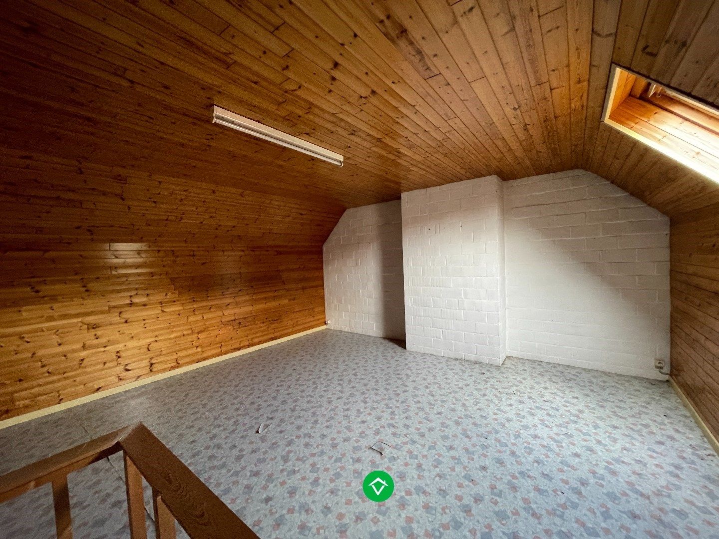 Gezellige rijwoning met 3 slaapkamers, terrastuin en garage te Kachtem foto 14