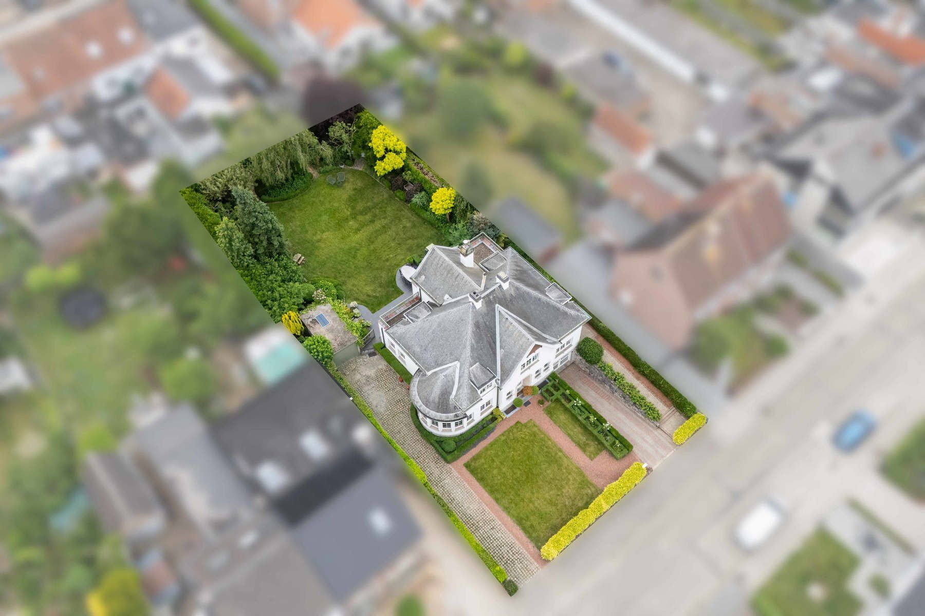 Riante Villa met 5 slpk en praktijkruimte op 1100m² foto 30
