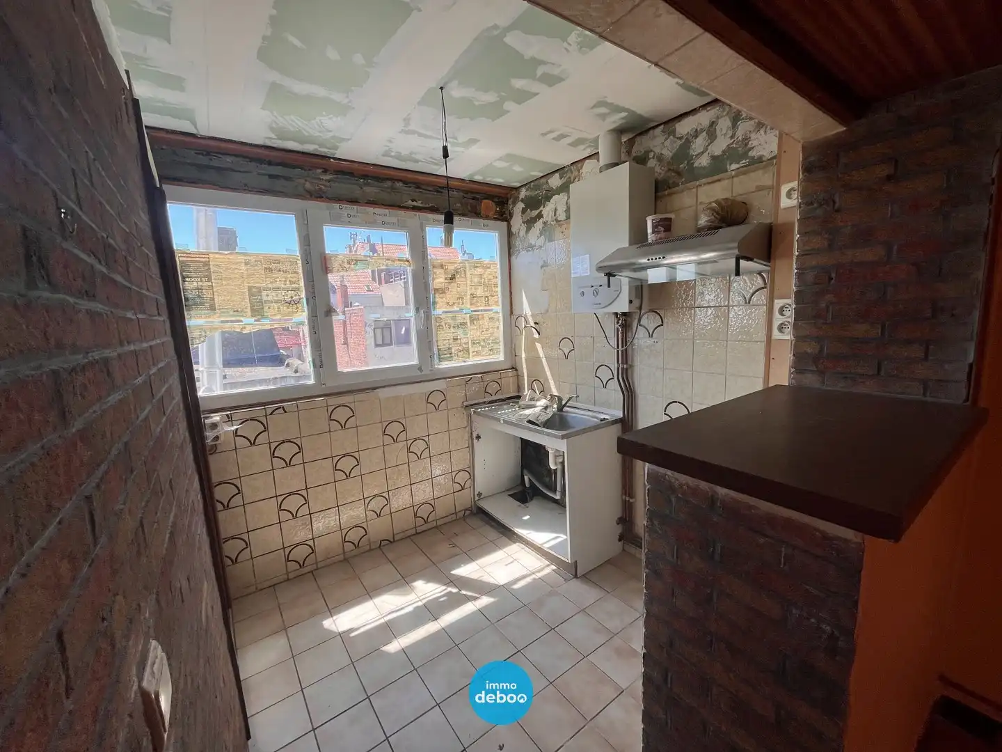 Opbrengsteigendom met groot pakhuis en 2 vergunde appartementen foto 12