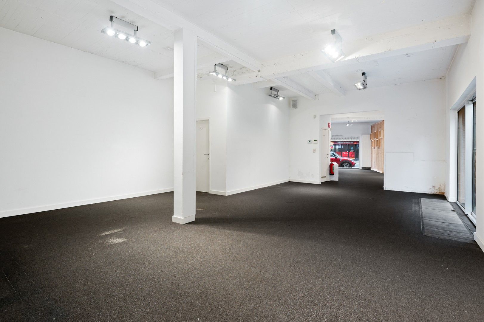 Ruim handelspand ca. 155 m² in centrum Brasschaat foto 8