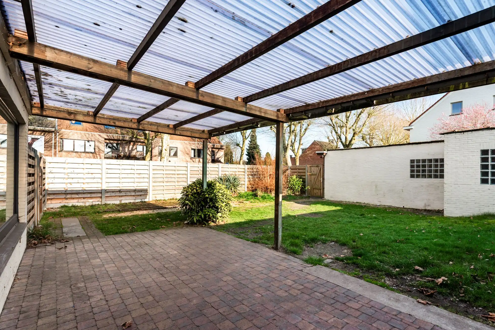 Ruime halfopen gezinswoning met 5 slaapkamers, zonnige tuin en garage in Brasschaat! foto 21