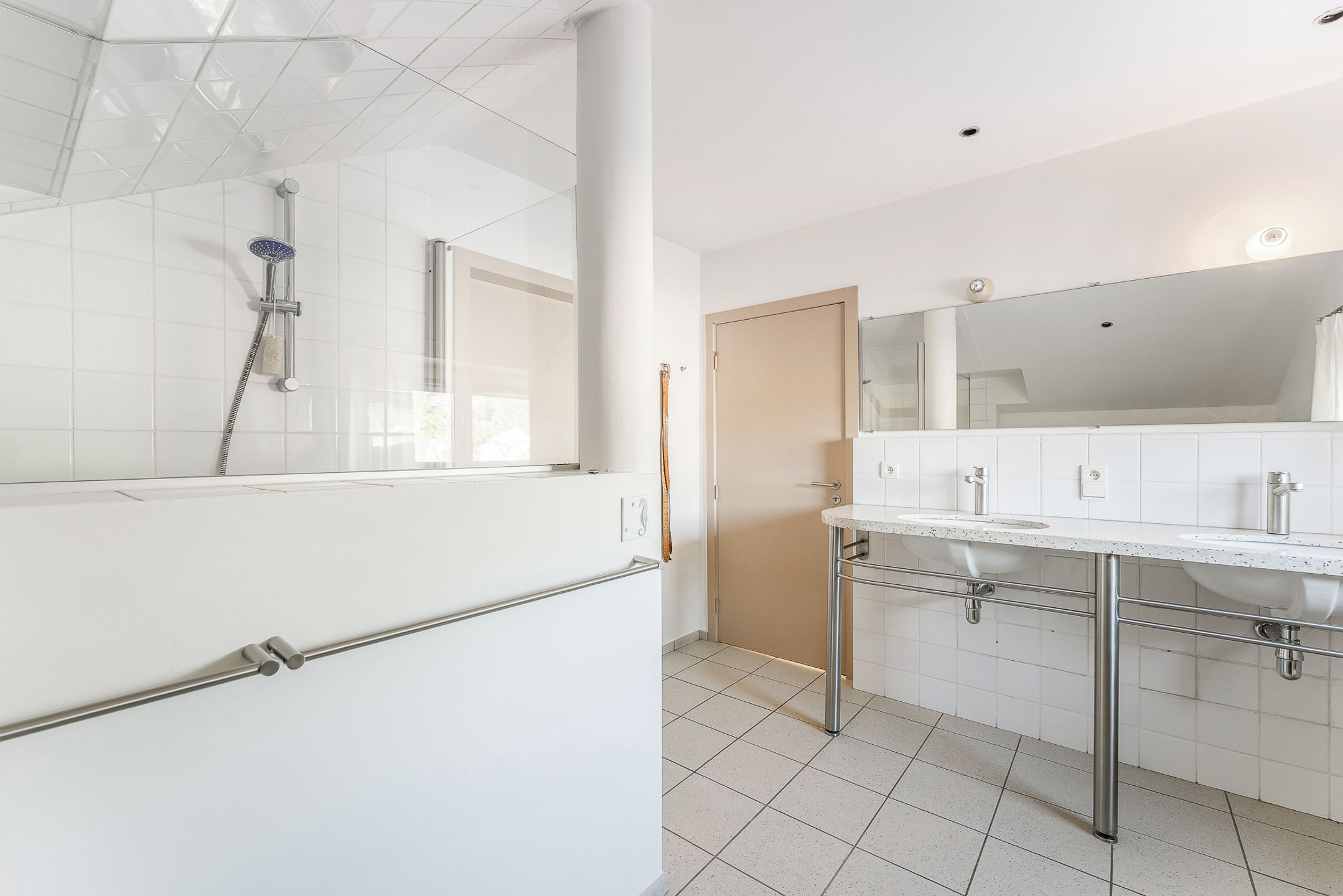 Vrijstaande woning met praktijkruimte te Zichen foto 21