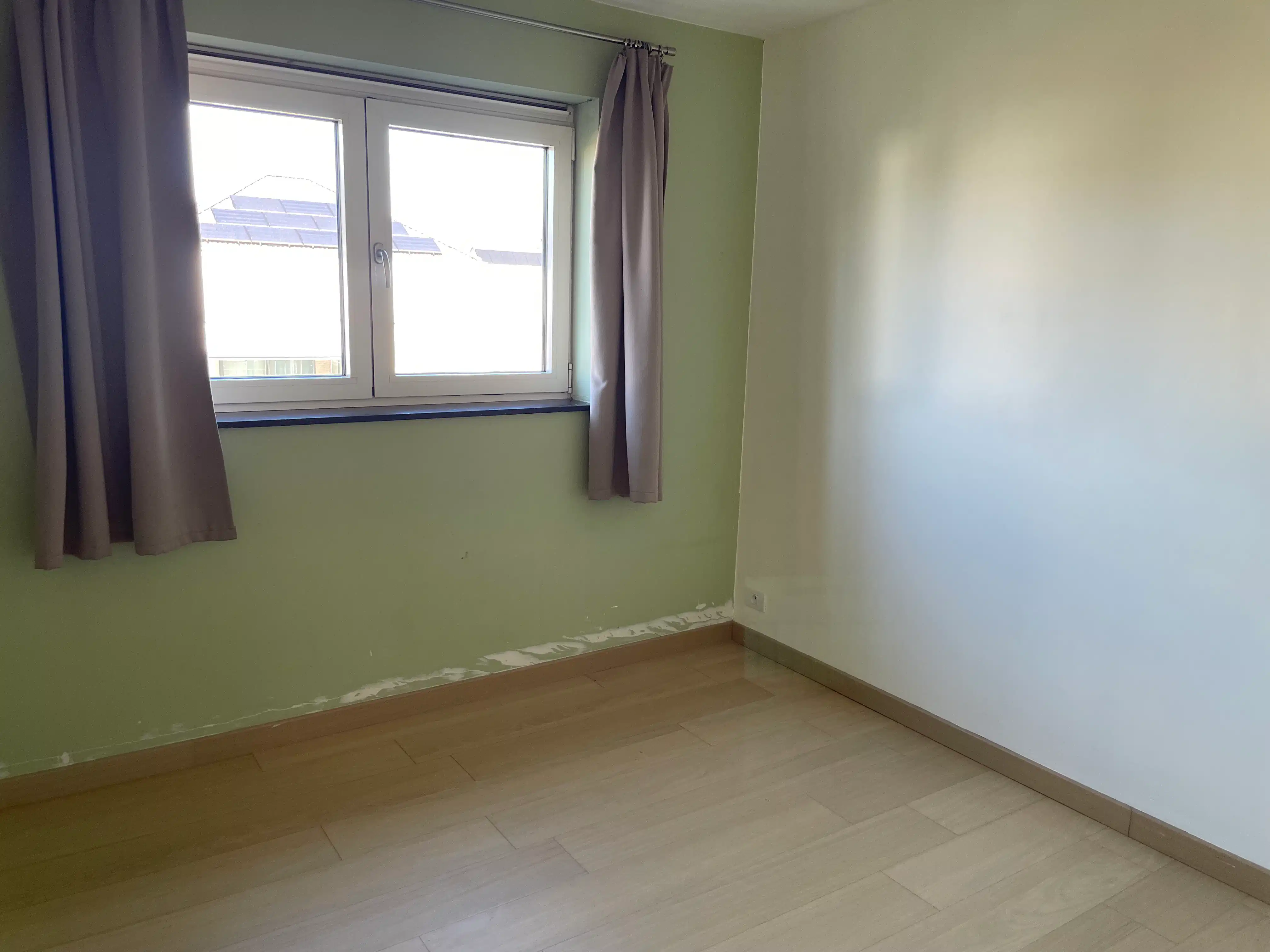 Moderne 3-slpk EENGEZINSWONING + tuin foto 16