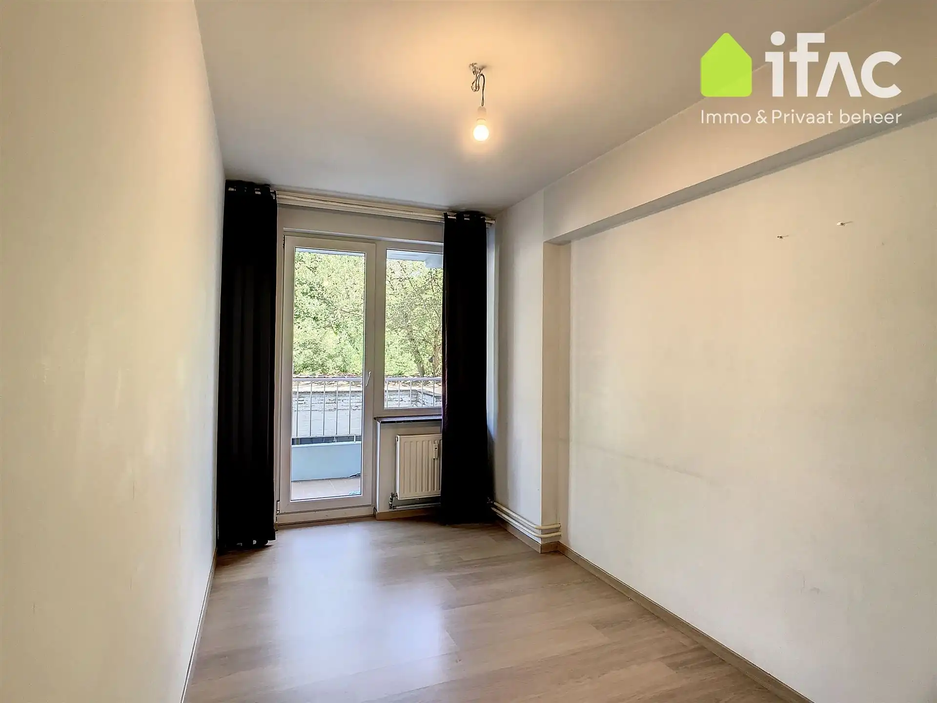 Ruim en goed gelegen appartement foto 8