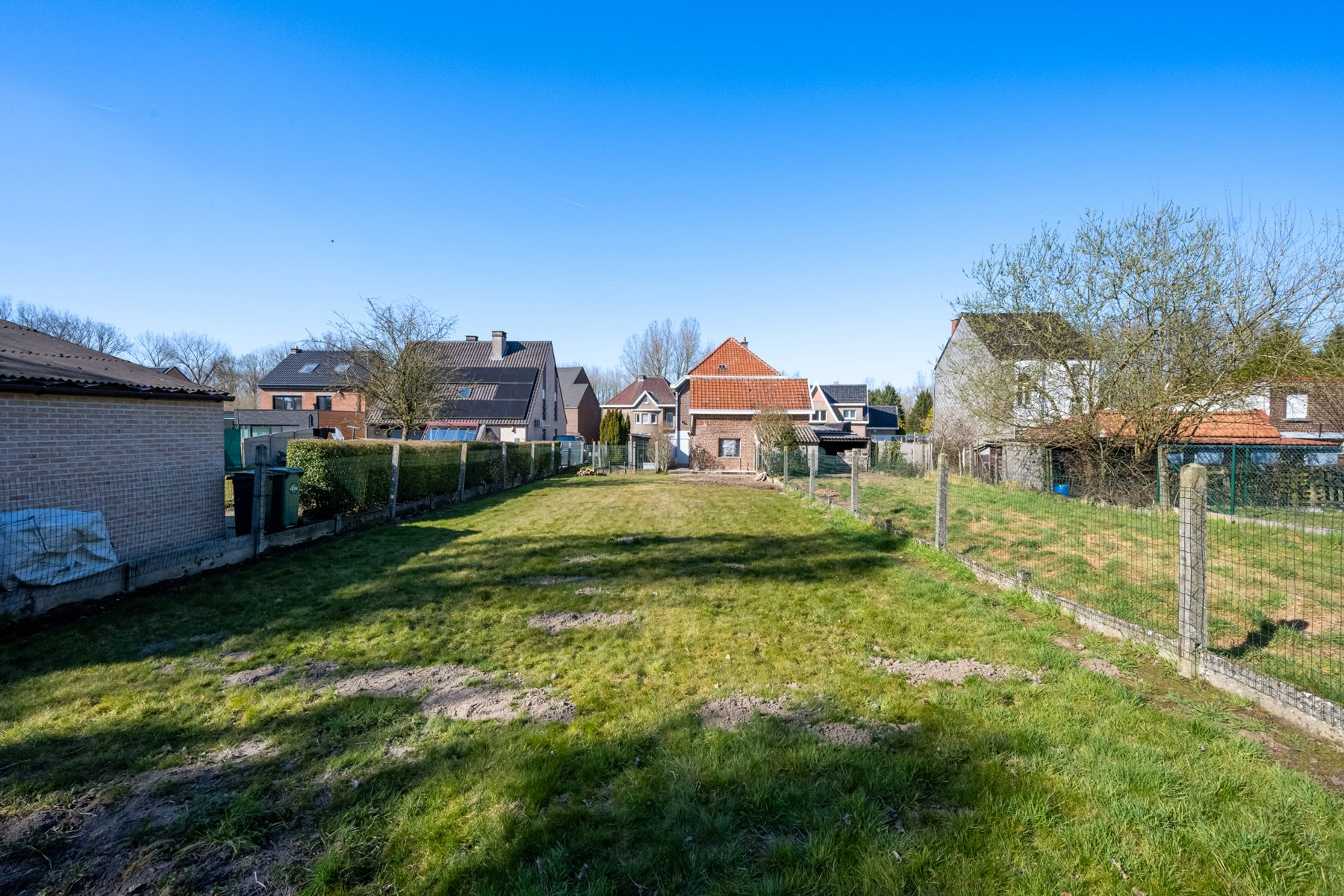 TE RENOVEREN HUIS MET LANDELIJKE LIGGING EN UITBREIDINGMOG. foto 23