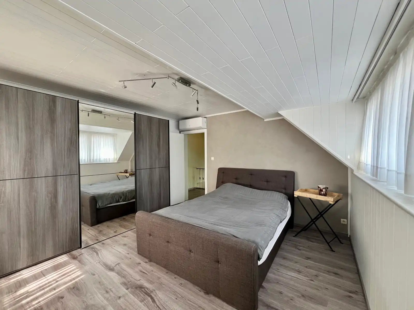 Luxe woning met alle comfort, prachtige leefveranda en tuin. foto 17