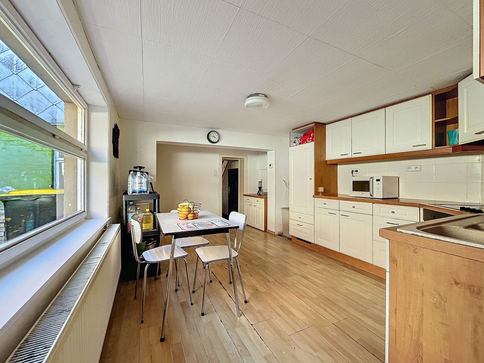 DEELS TE RENOVEREN WONING IN LANDEN foto 9
