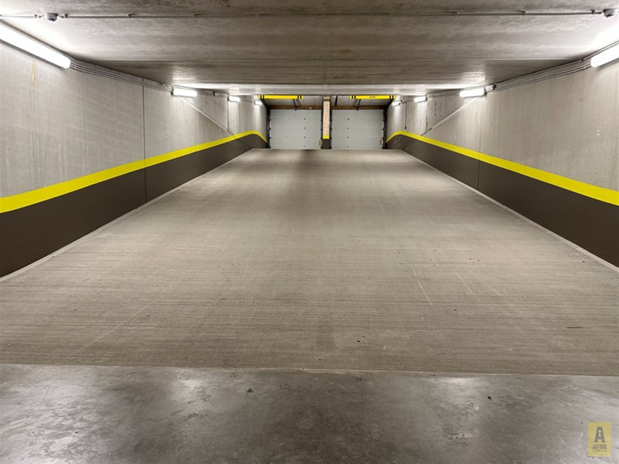 Ondergrondse parkeerplaats te koop in residentie Europe foto 10