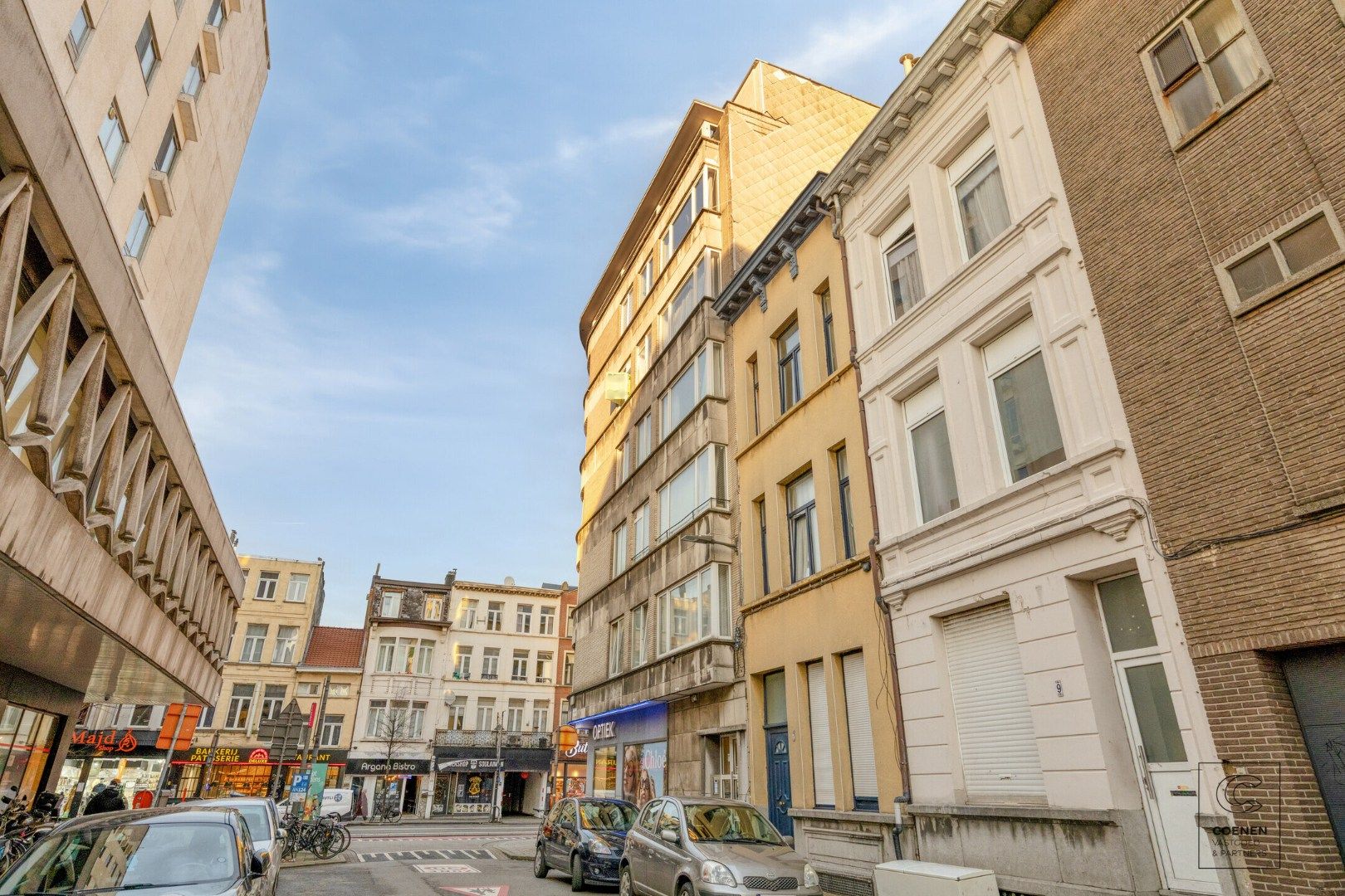 Gerenoveerd appartement van 85 m² te Borgerhout! foto 15