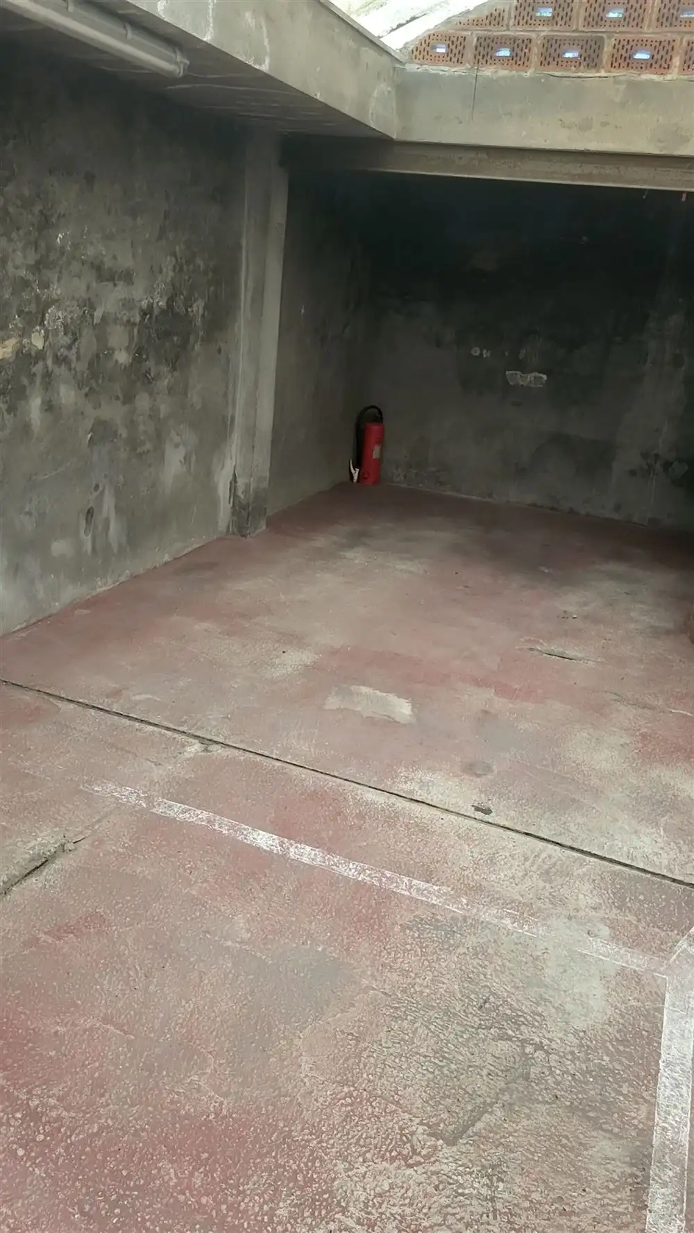 Binnenstaanplaats te Berchem  foto {{pictureIndex}}