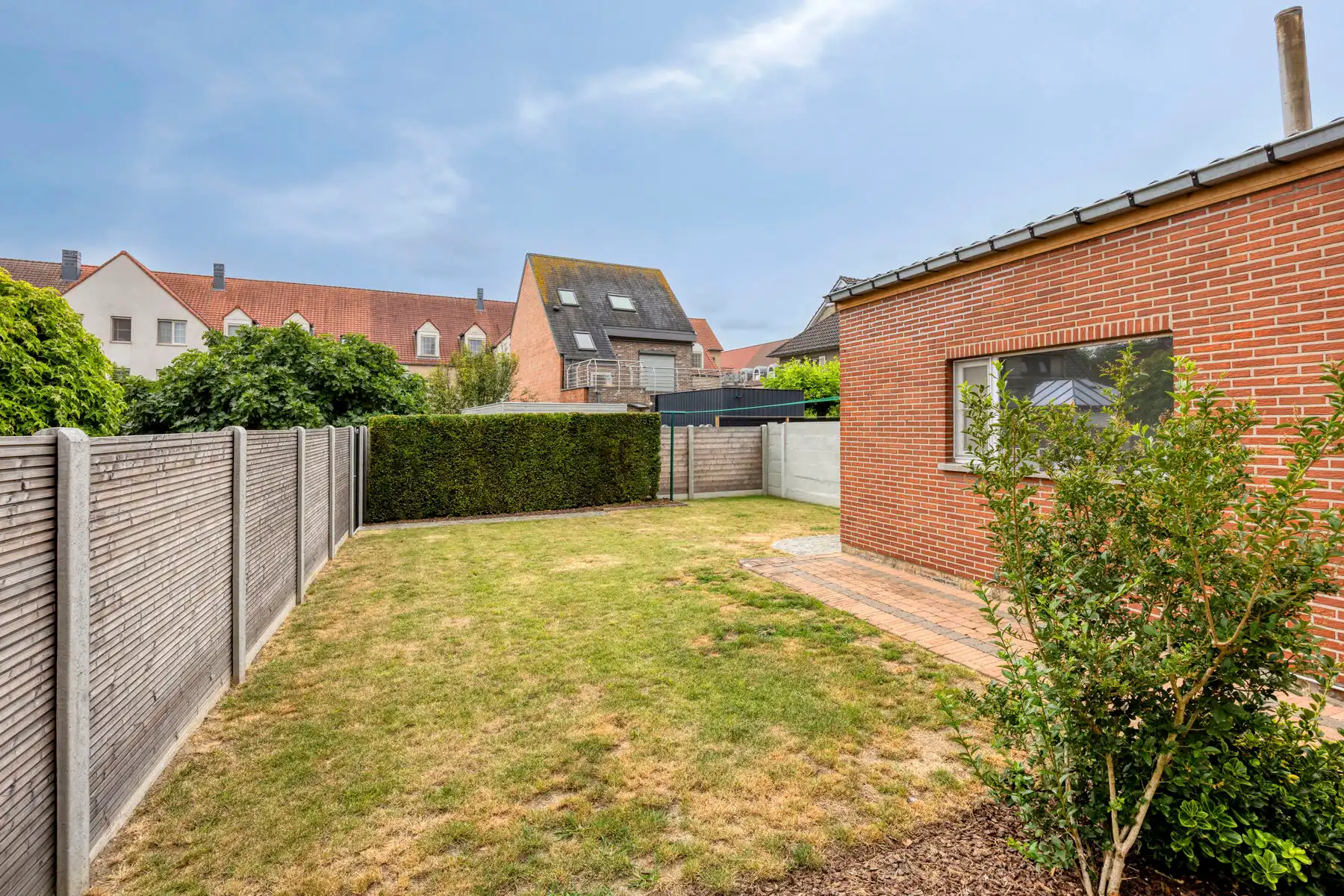 Halfopen bebouwing met minstens 3 slpk in doodlopende straat foto 28