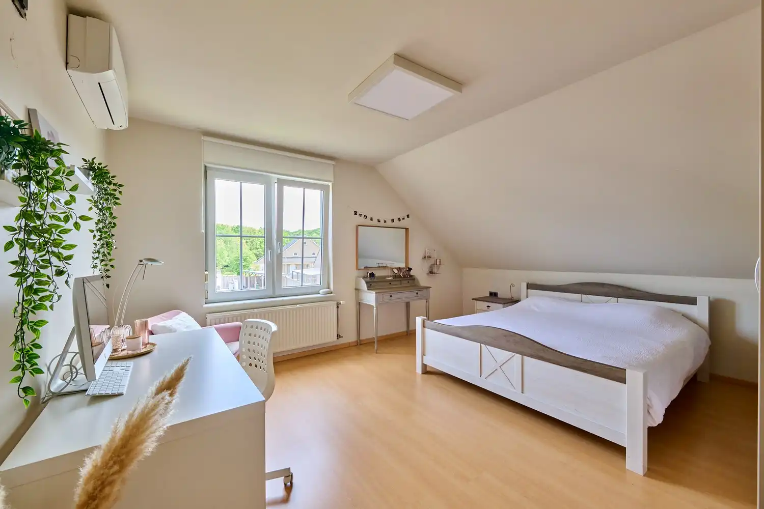 Kwaliteitsvolle woning met zuidgerichte tuin te Dilsen-Stokkem foto 16
