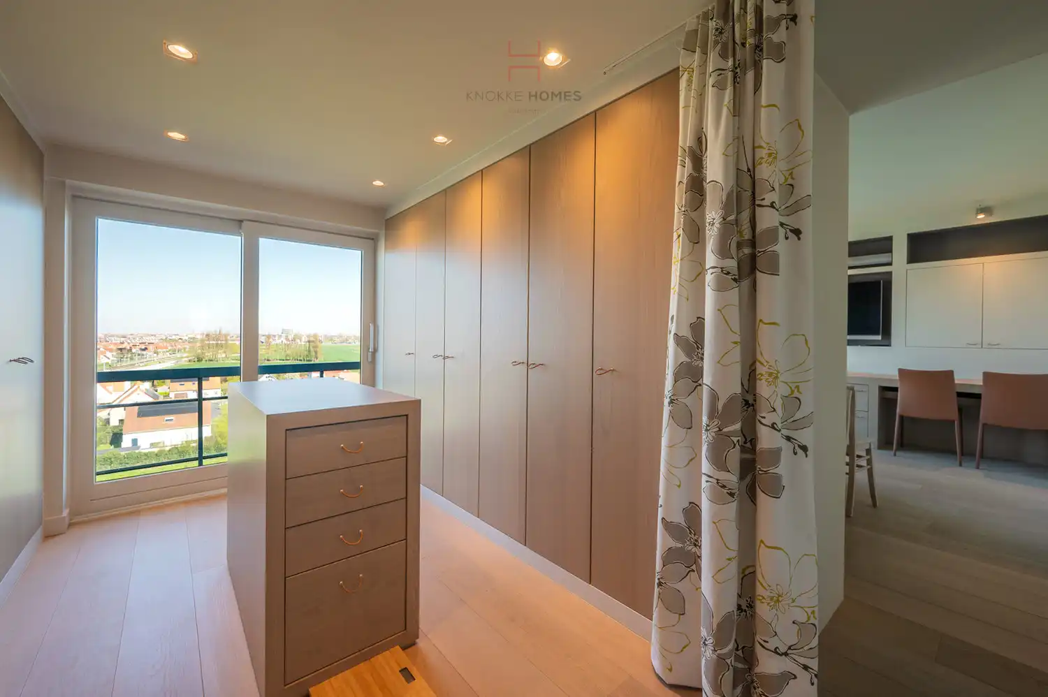 Riant appartement met open zicht over het meer van Duinbergen foto 22