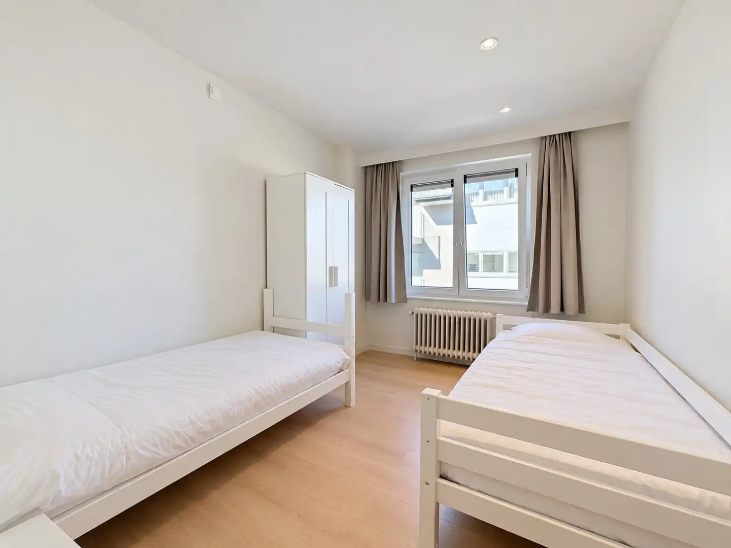 Zongericht appartement nabij het centrum van Oostduinkerke. foto 6