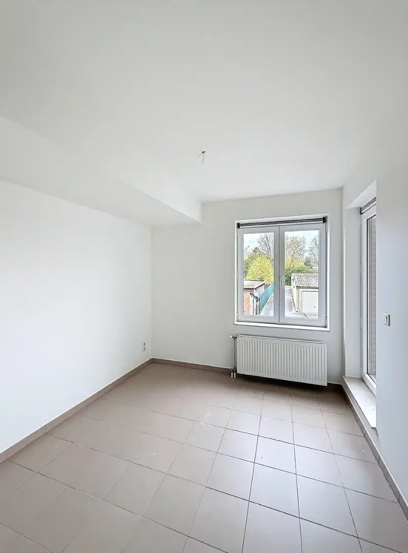 Lichtrijk appartement met 2 slaapkamers en terras foto 9