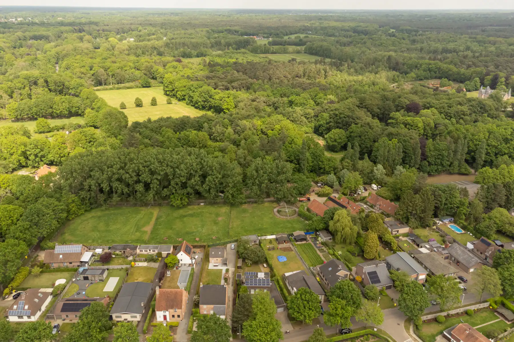 Degelijke en energiezuinige villa  op ca. 1000 m2 foto 46