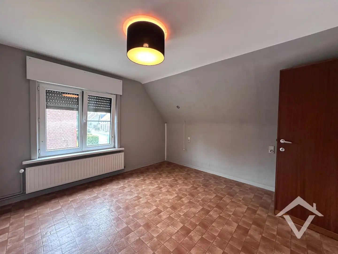 Alleenstaande woning met 3 slaapkamers en tuin te Koekelare foto 18