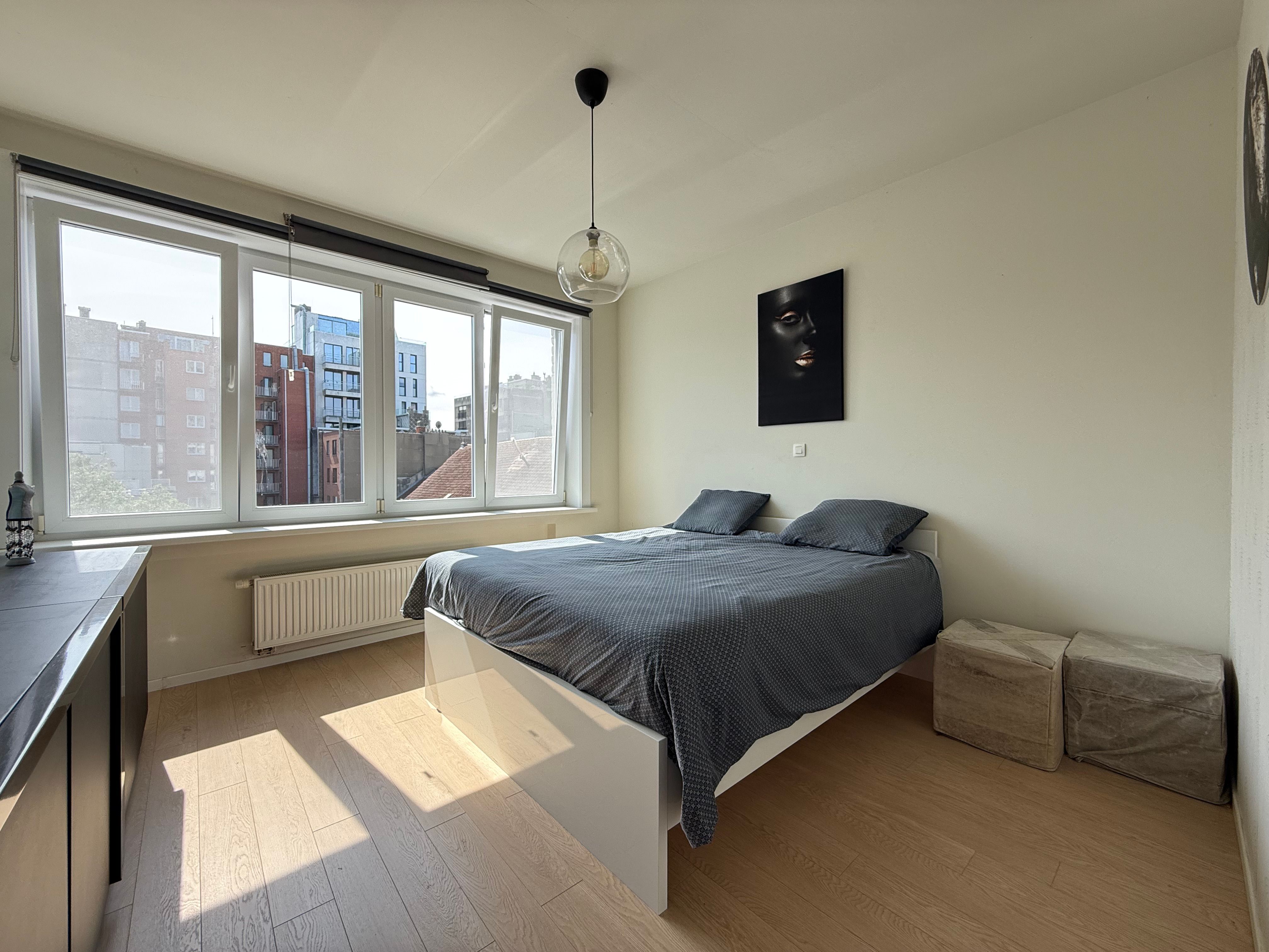 Stijlvol appartement op pleinlocatie foto 5