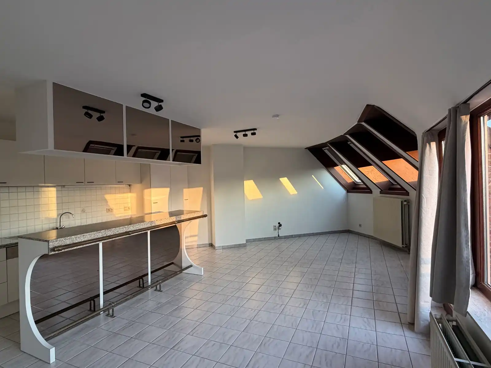 Appartement te huur foto 2