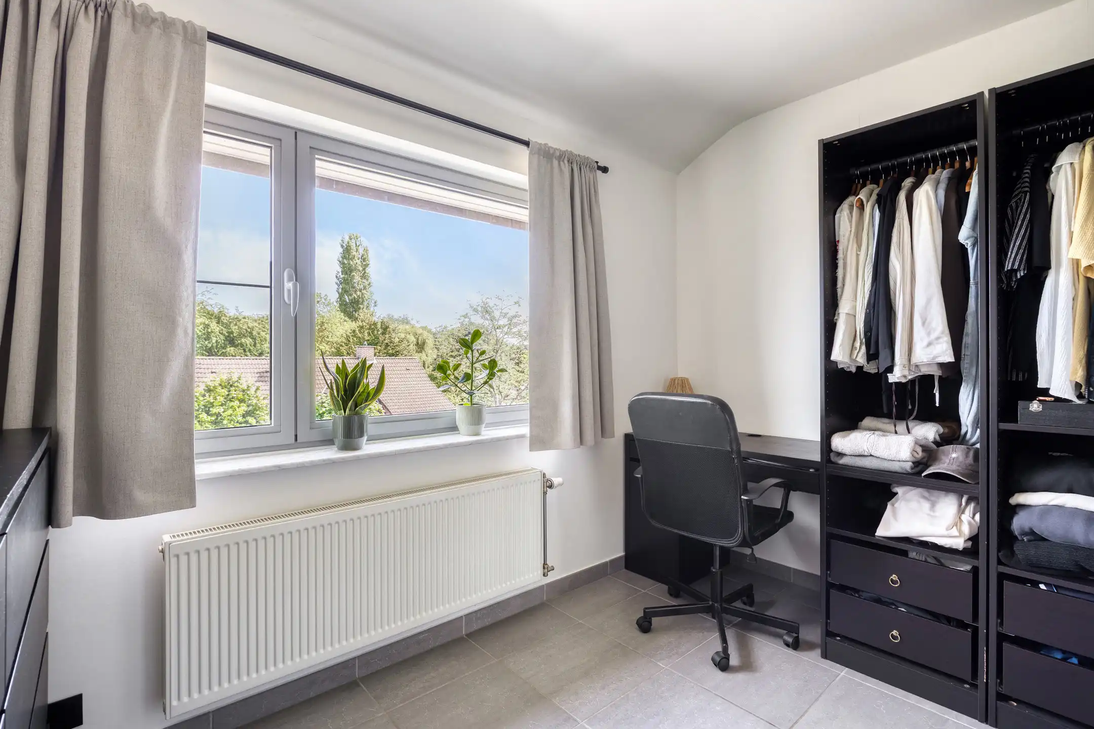 Recent gerenoveerd twee slaapkamerappartement te Wilsele foto 11