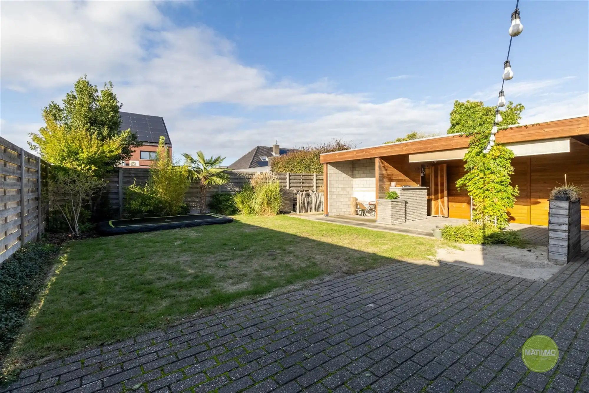 Instapklare gezinswoning met tuin in Dessel foto 2