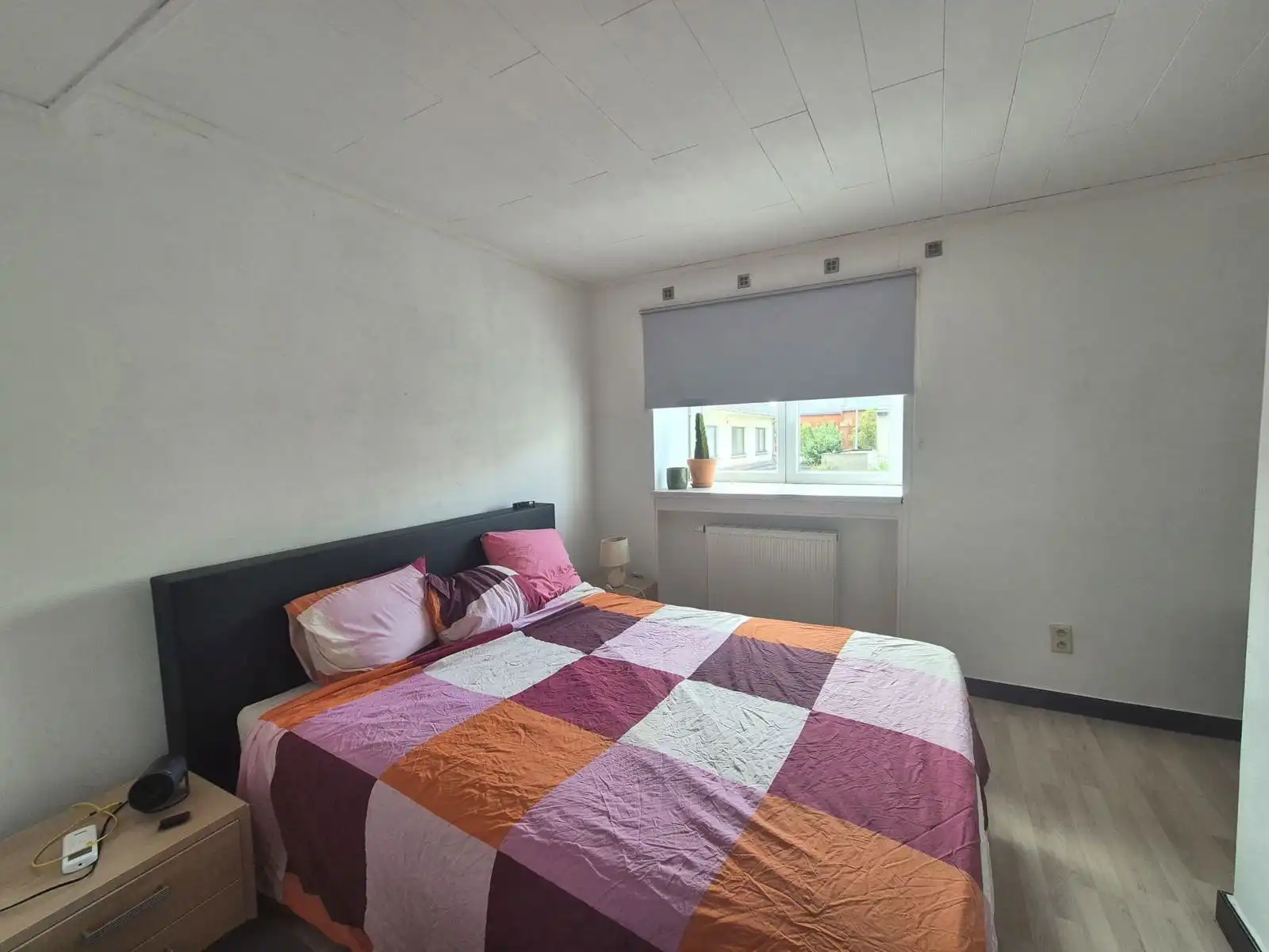 Gerenoveerde rijwoning met 2 slaapkamers foto 5