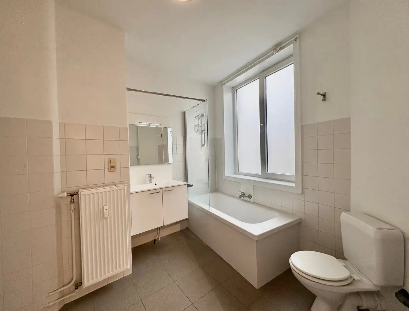 Instapklaar 2-slaapkamerappartement met zijzicht op de Meir ca. 140 m² foto 11