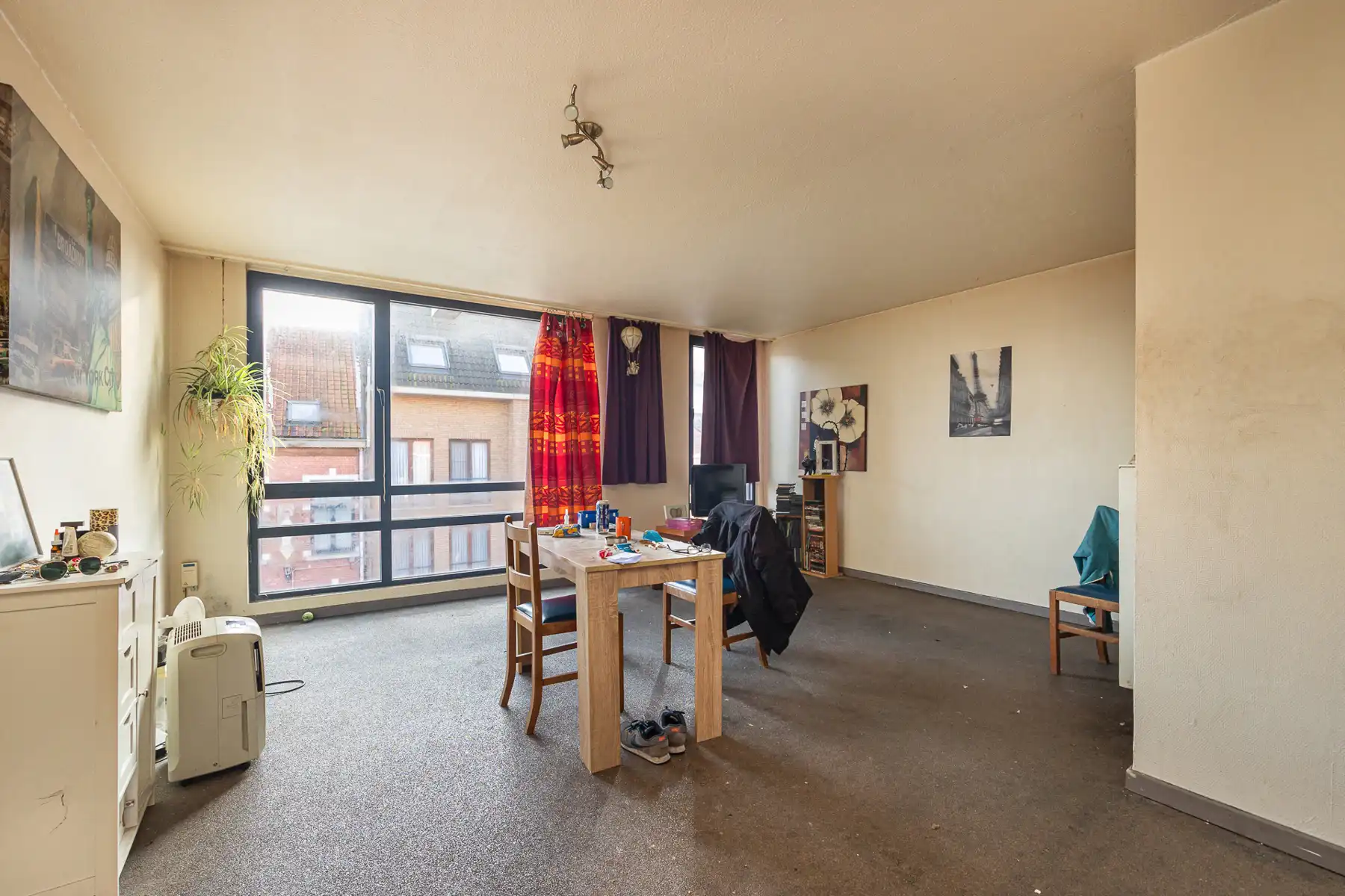 Gerenoveerd appartement met dubbele garage te Turnhout. foto 4