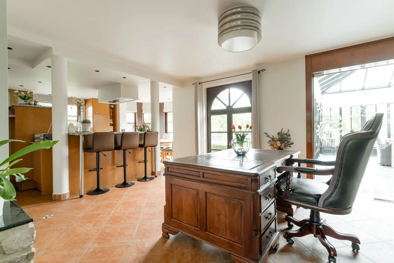 Exclusieve villa in zuiderse stijl op een magnifiek perceel van 5226m²! foto 9