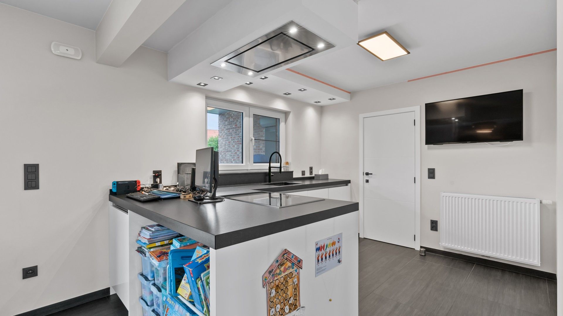 Gerenoveerde woning met 2 badkamers en 3 slpkrs in Houthalen foto 9