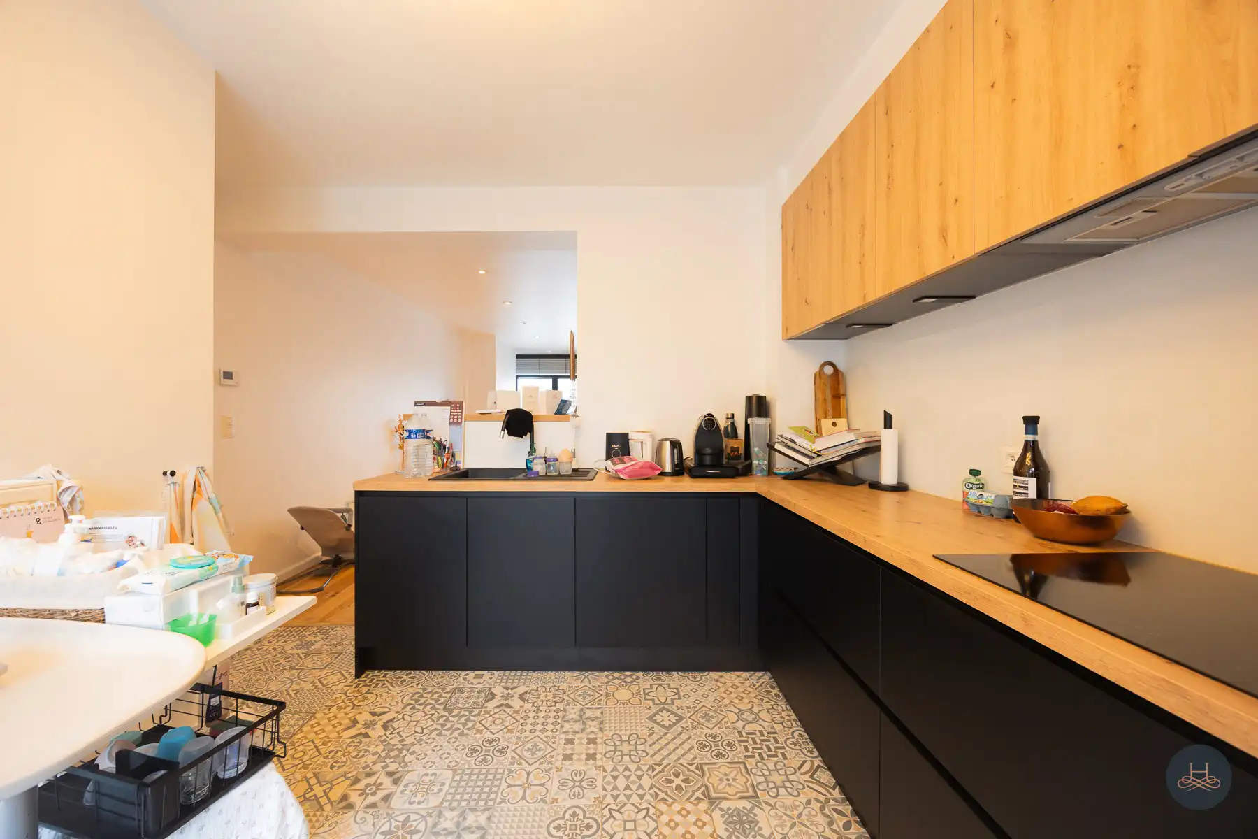 Gerenoveerde en energiezuinige woning met tuin en terrassen foto 11