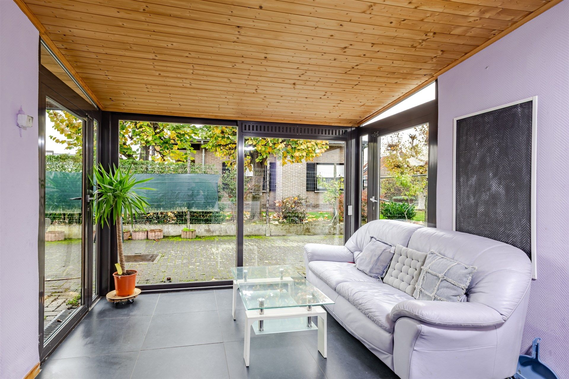 Ruime woning met 3 slks, grote tuin en garage foto 12