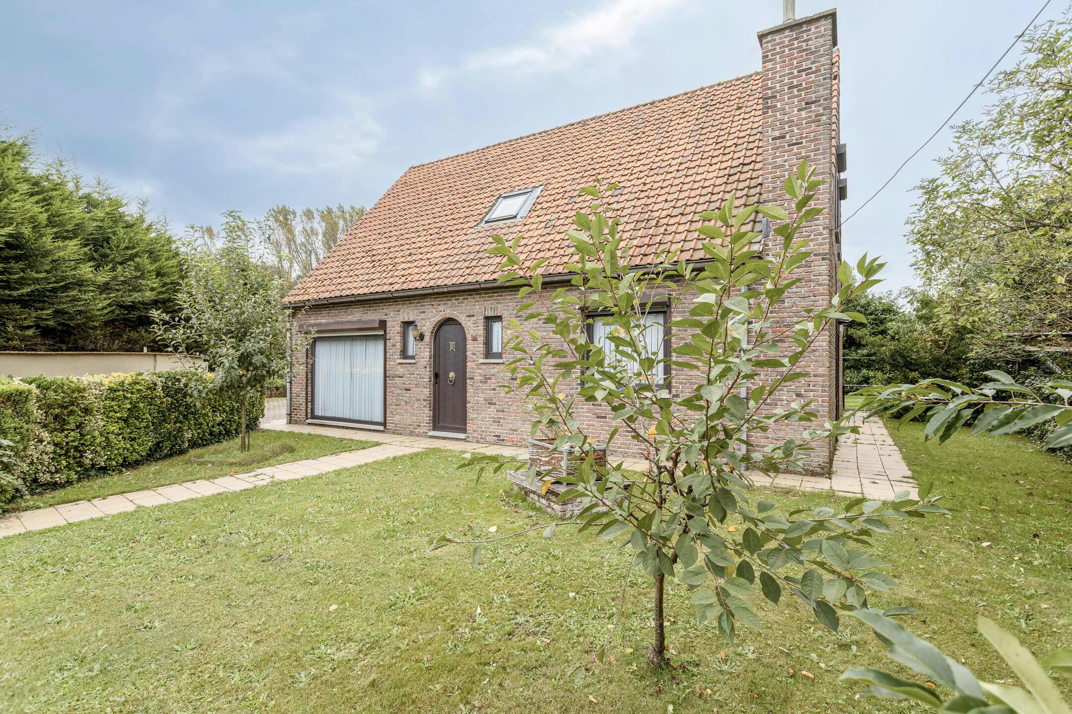 Rustig gelegen open bebouwing met grote tuin foto 46